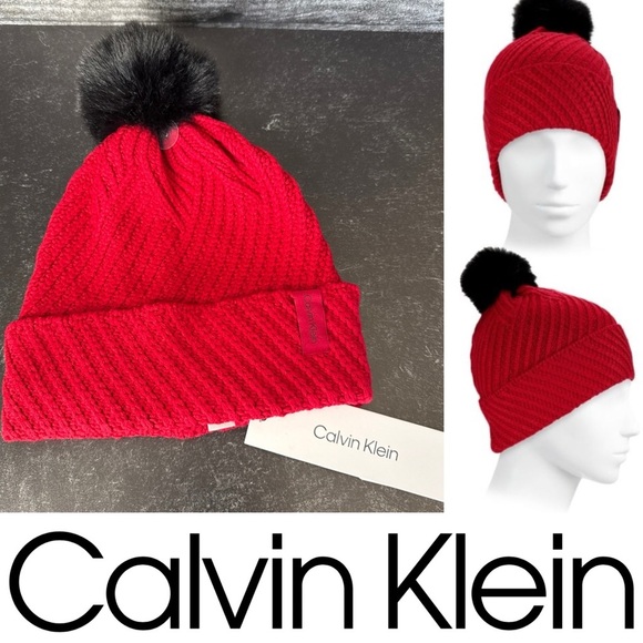 CALVIN KLEIN Women’s Textured Faux Fur Pom Pom Red/black Beanie NWT $58 - Picture 1 of 13